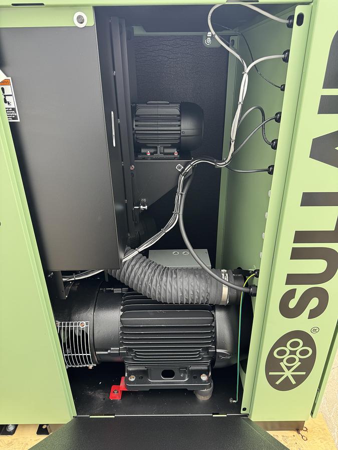 SULLAIR 50 HP AIR COMPRESSOR S-ENERGY 3700 NEW 2023 NEVER USED