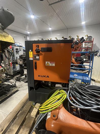 Used KUKA KR 150 R3700 ULTRA K 6 AXIS ROBOT, KR C4 NA CONTROLLER, QUICK DISCONNECT END EFFECTOR