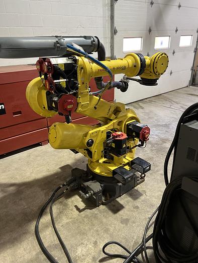 Used FANUC R2000iB/250F WITH R30iA CONTROLLER, CLEANED AND TESTED, ONLY 1,398 HOURS