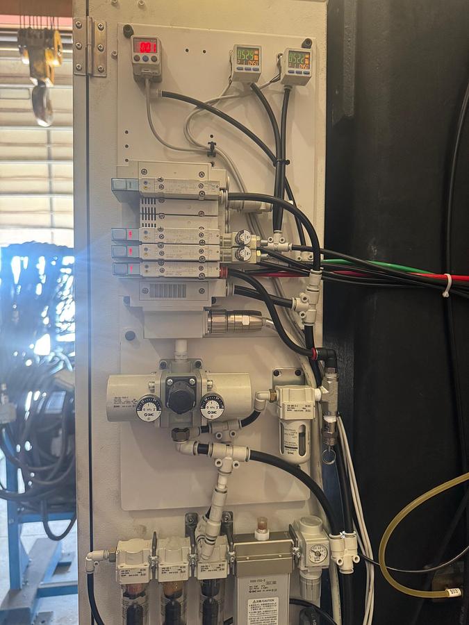 Used FANUC ROBODRILL ALPHA D21MiB-24-ADV WITH FANUC 31i-B5 CNC CONTROL & DUAL AXIS TRUNNION