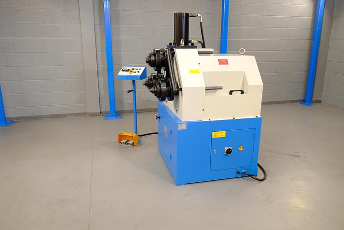 Mach-Roll 65 Hydraulic Section Roller