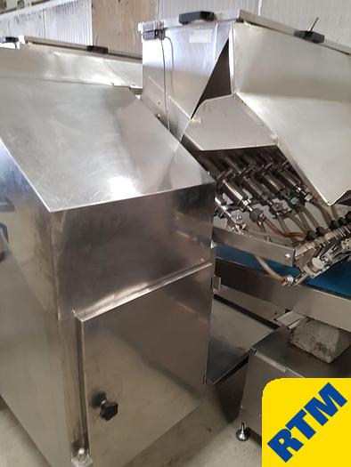 Used Line to make filled puff pastry products