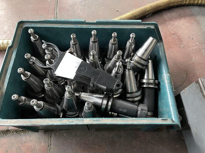 Ottime Centro di Lavoro Verticale BRIDGEPORT VMC 800 22 XP