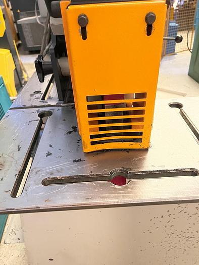 Usato PUNZONATRICE SAHINLER HKM 45