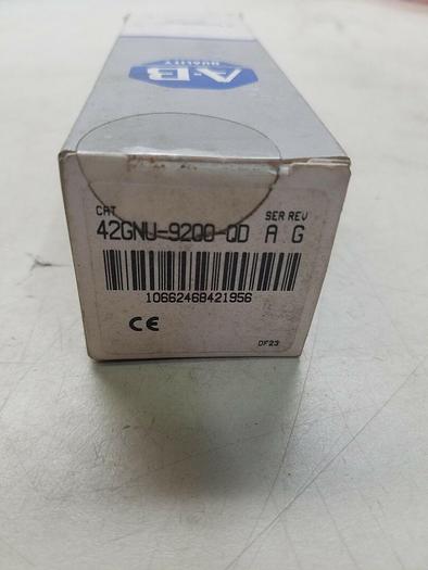 Allen Bradley 42GNU-9200-QD 42GNU9200QD Photoswitch Ser A Rev G