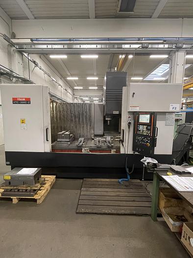 Usato CENTRO VERTICALE A MONTANTE MOBILE MAZAK VTC-300C II