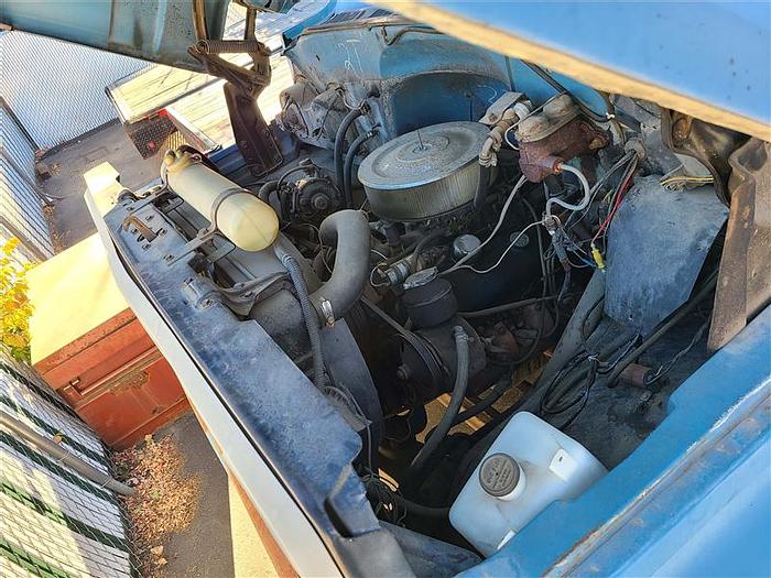 Used 1983 Smeal Smeal 10T Pump Hoist Rig