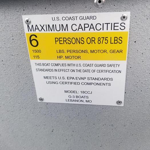 New 2022 G3 18 CCJ DLX Jet Tunnel Hull (Silver/Blue)