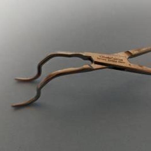 Used For Sale V. MUELLER CH7220 Gregory profunda clamp 1-5/8" length 6"