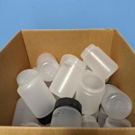 Used For Sale HITACHI PP-GF20 (LOT) Laboratory Bottles 800ml (17 w/out lids, 12 w/ lids)