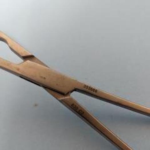 Used For Sale PILLING 353666 DEBAKEY-TANGENTIAL CLAMP 2 3/8" tip 10" shaft LifeLok