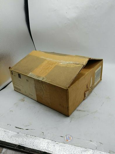 ALLEN BRADLEY 2090-U3BK-D4401 BREAKOUT BOARD KIT SER.D