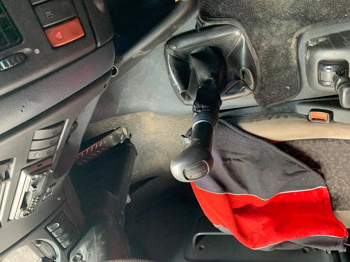 Used 2001 DAF 95 xf 430 euro 3 manual