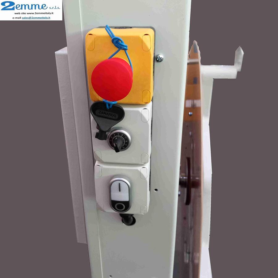 Aspo per trecce e nastri modello LB890