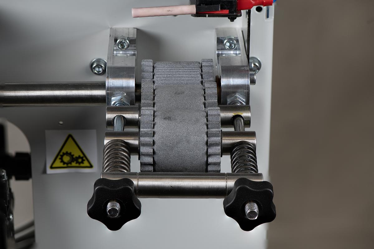 Macchina circolare a 2 teste modello M 2125