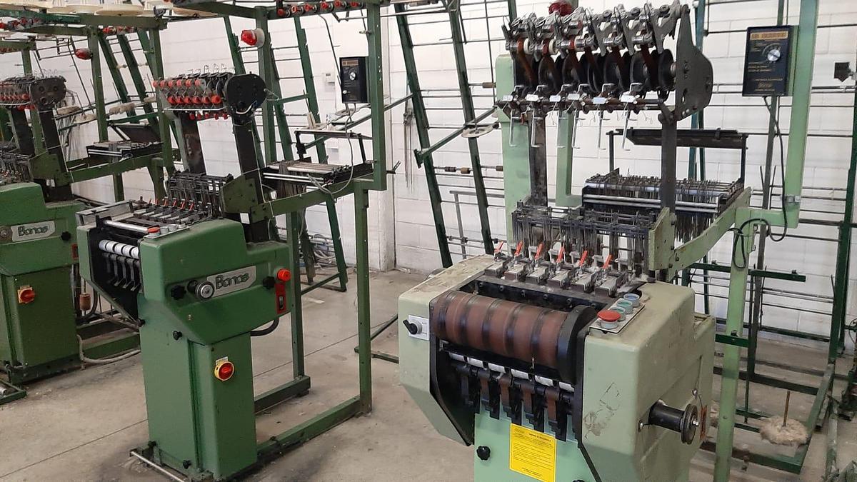 Usato Ref. 5.4.06.127 - No. 12 telai Varitex per nastri leggeri