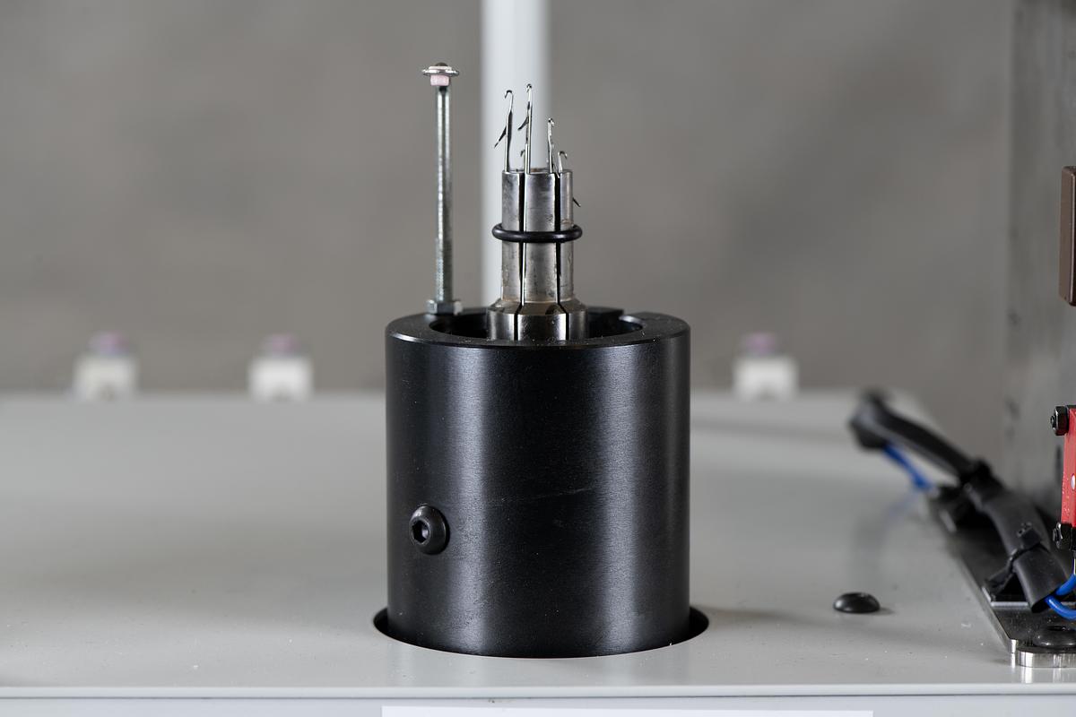 Macchina circolare a 2 teste modello M 2125