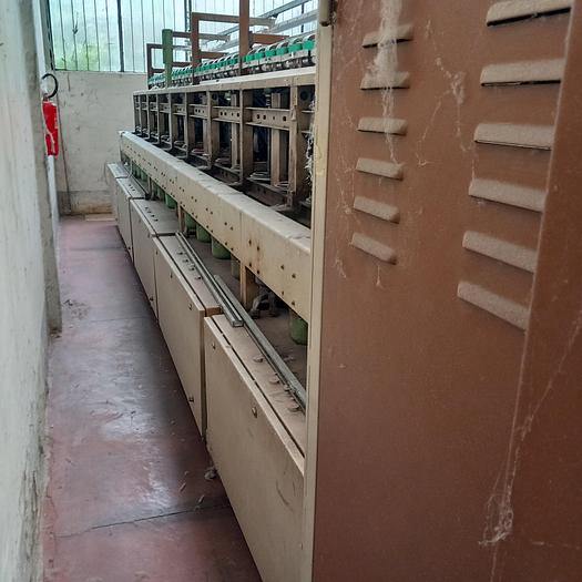 Usato Macchina per la produzione di filati tipo fettuccia