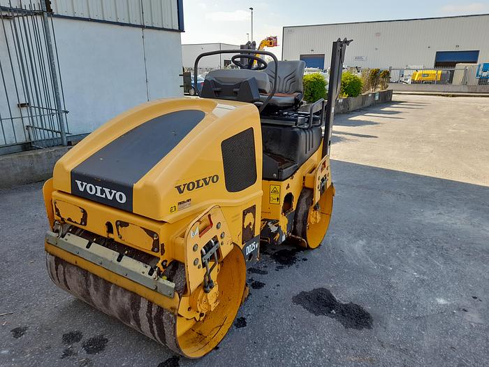 Used 2015 Volvo DD23W