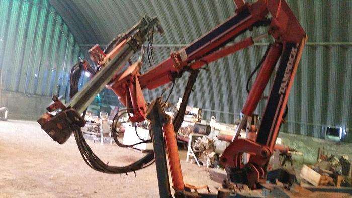 Used HB12180 Tamrock Commando 300 rubber tired blast hole drill