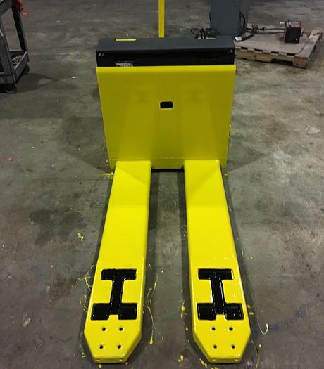 Used CLARK ELECTRIC PALLET JACK MODEL P40C W/ CHARGER  4,000 LB.