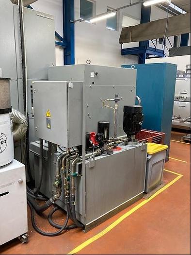 Utilisé 2005 DECKEL MAHO DMG DMU 70 EVOLUTION