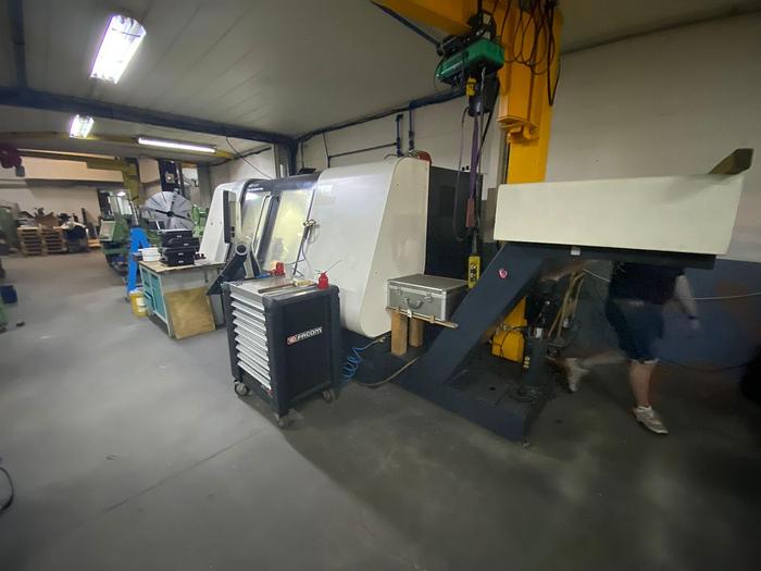 D'occasion 2011 DMG MORI NEF 600 V3