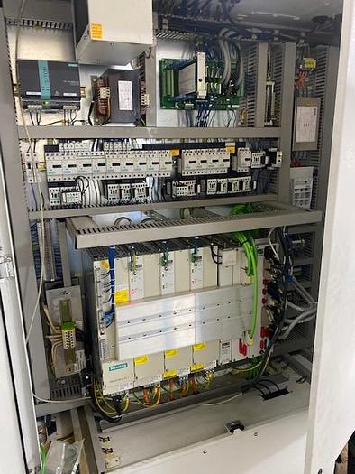 D'occasion 2006 MIKRON  UCO 610 VARIO