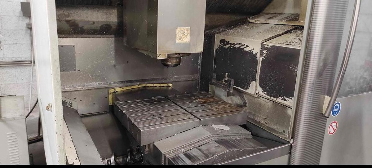 D'occasion 2003 DECKEL MAHO DMG DMC 64 V