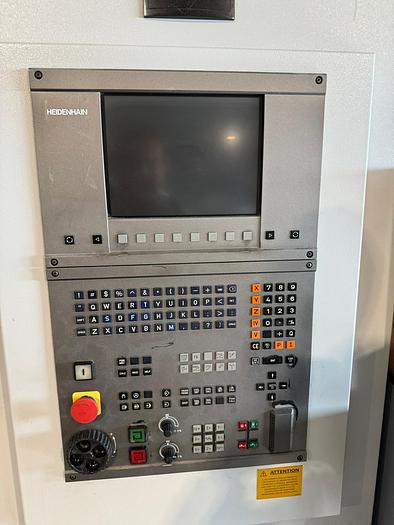 Used 2000 BRIDGEPORT VMC 1000-22