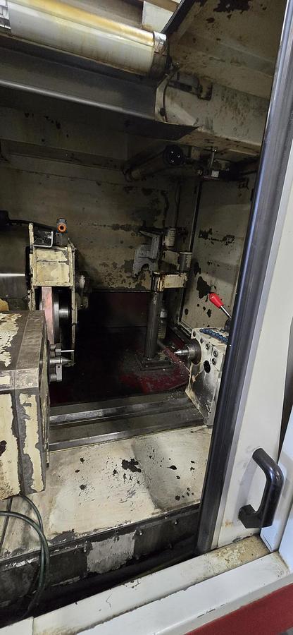 D'occasion GRINDING MACHINE STUDER S32