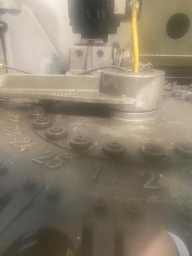 Utilisé 1998 DECKEL MAHO DMG DMU 80 T