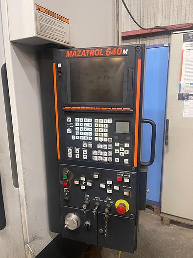 Utilisé 2004 MAZAK VTC 200 B