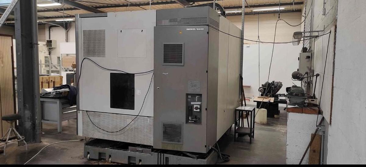 D'occasion 2003 DECKEL MAHO DMG DMC 64 V