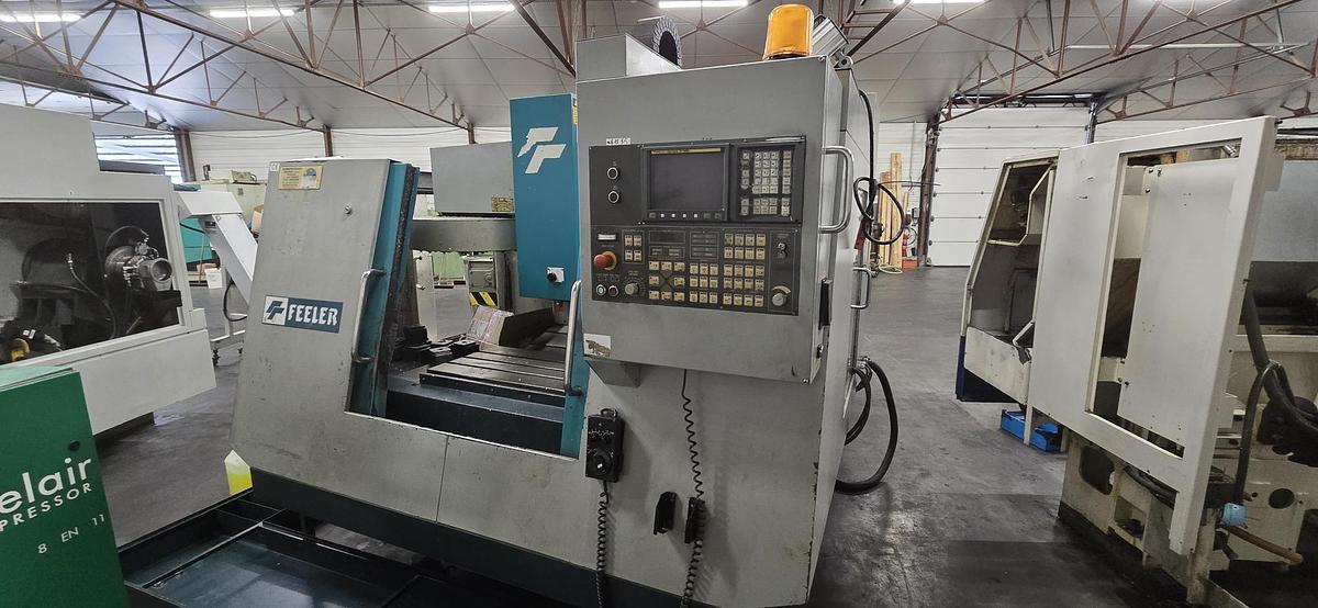 D'occasion VMC FEELER FV800 with 4 axis