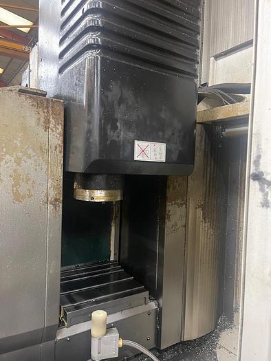 Utilisé 2004 MAZAK VTC 200 B