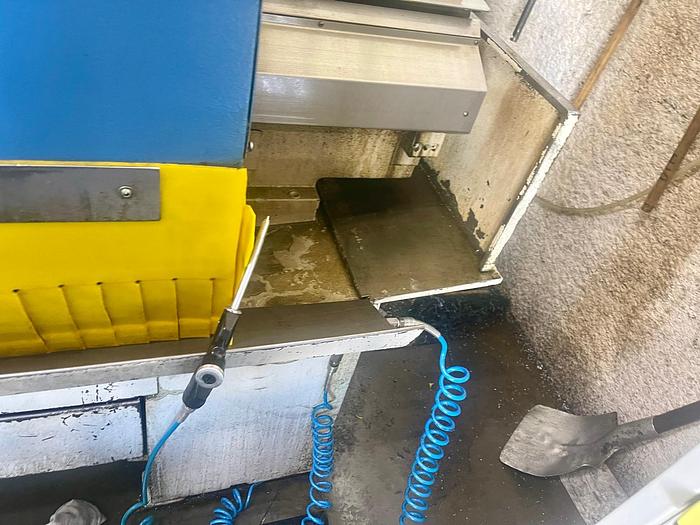 D'occasion 2001 KERN DMT CD 480 X 1000