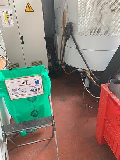 D'occasion 2006 MIKRON  UCO 610 VARIO