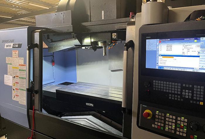 Utilisé 2021 DOOSAN DAEWOO DNM 5700