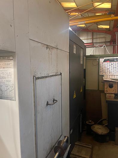 Utilisé 2004 MAZAK VTC 200 B