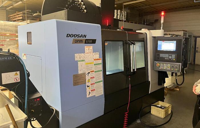 Utilisé 2021 DOOSAN DAEWOO dnm 5700