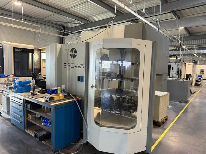 Used 2002 DMG DECKEL-MAHO DMU 70 EVO