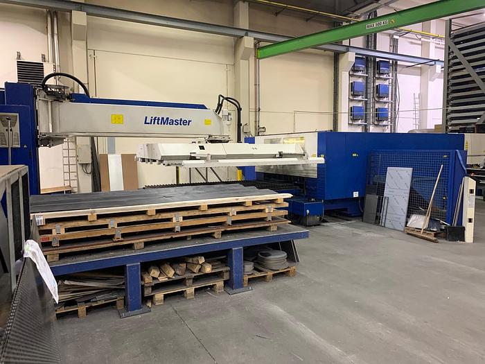 Used 2005 – TRUMPF Trumatic L3030 4KW + Liftmaster