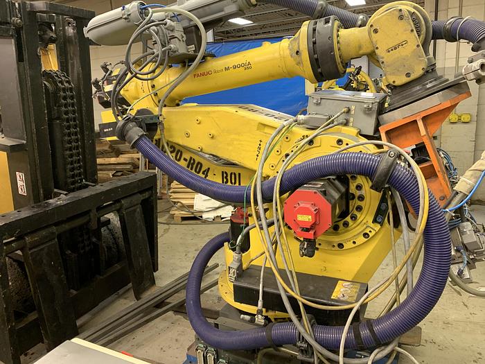 Used FANUC M900iA/350 6 AXIS CNC ROBOT WITH R30iA CONTROLLER 350KG X 2650mm REACH