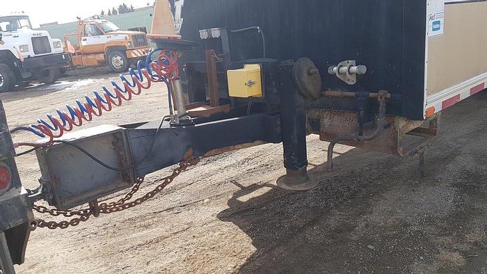 Used 2007 Victory DOG HOUSE/OFFICE TRAILER