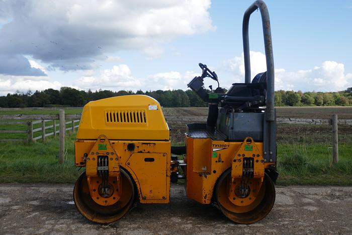 Used 2004 BENFORD TV1300DLP