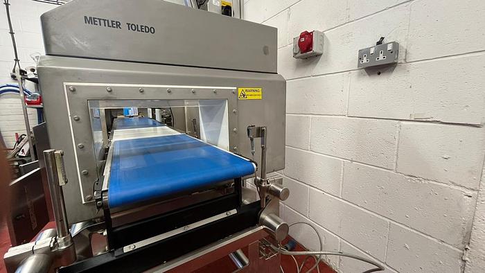 Very good used METTLER TOLEDO METAL DETECTOR