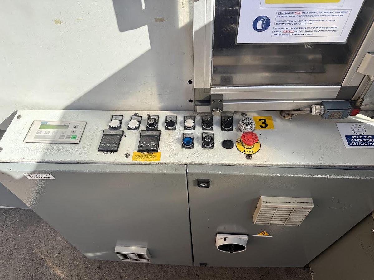 Used ADPAK WRAPPER & SHRINK TUNNEL