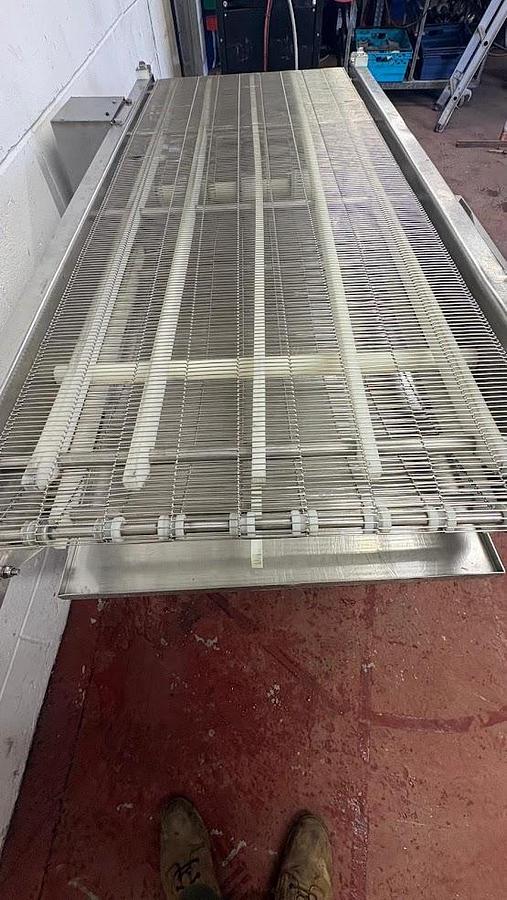 Very good used WIRE MESH CONVEYOR