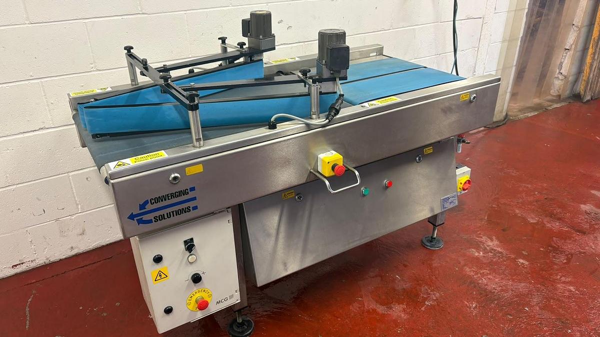 Used CONVERGING CONVEYOR